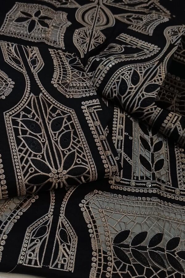 Maria B luxury lawn 3pc