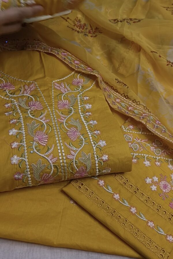 Lemon Iznik printed shalwar
