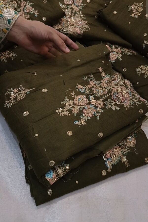Ethnic Mehendi Green B-806