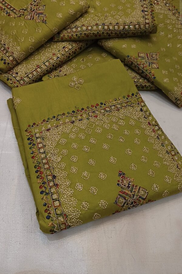 Jazmine balochi Embroidered shalwar Suit